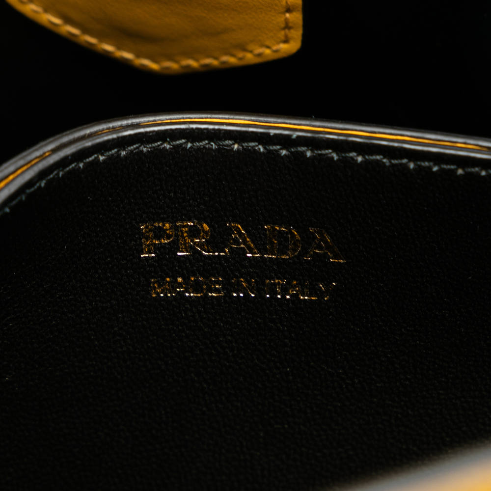 Pre-Loved Prada Medium Saffiano Cuir Panier - Picture 7 of 10